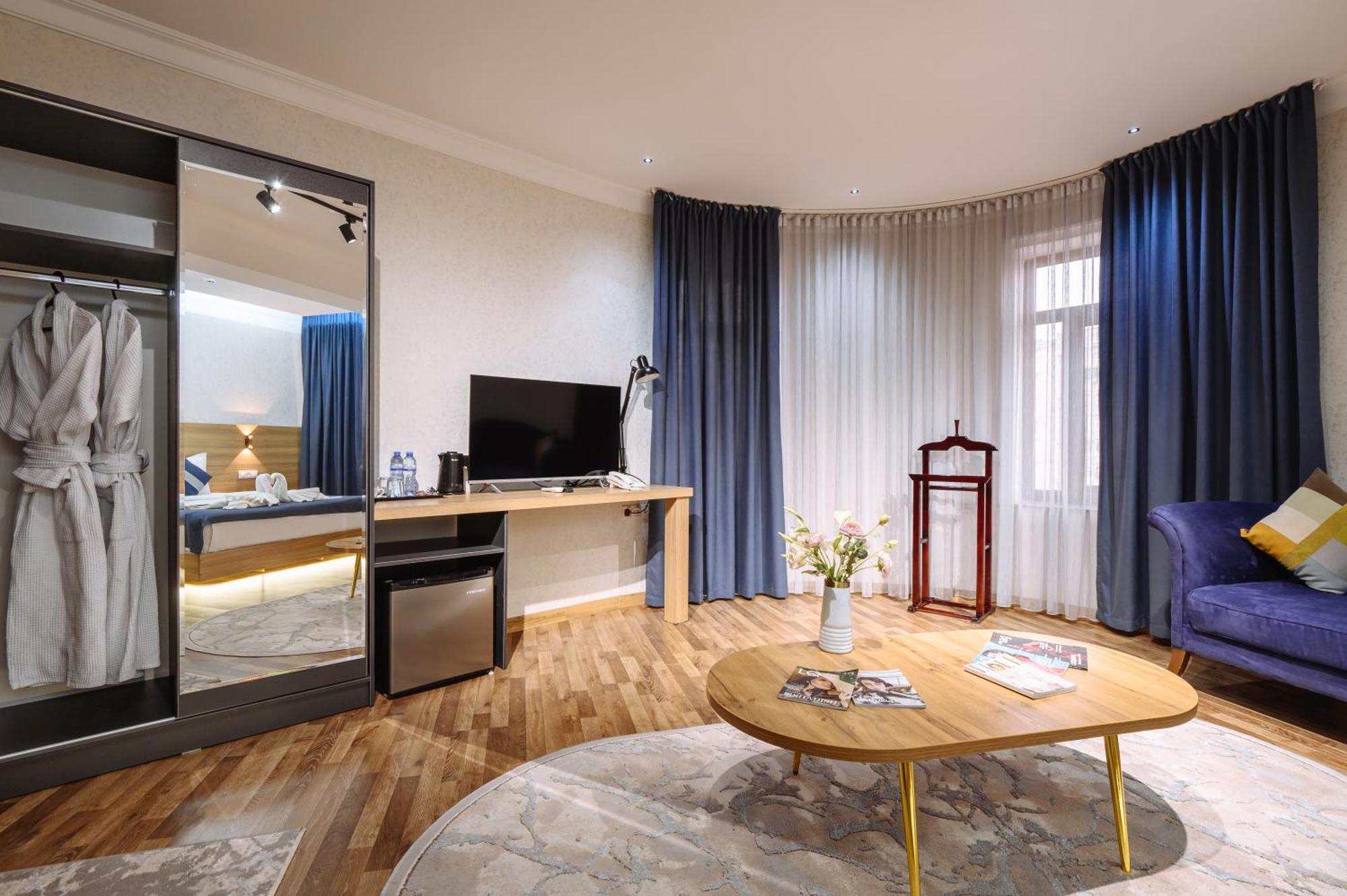 Sofiya Tashkent Hotel Εξωτερικό φωτογραφία